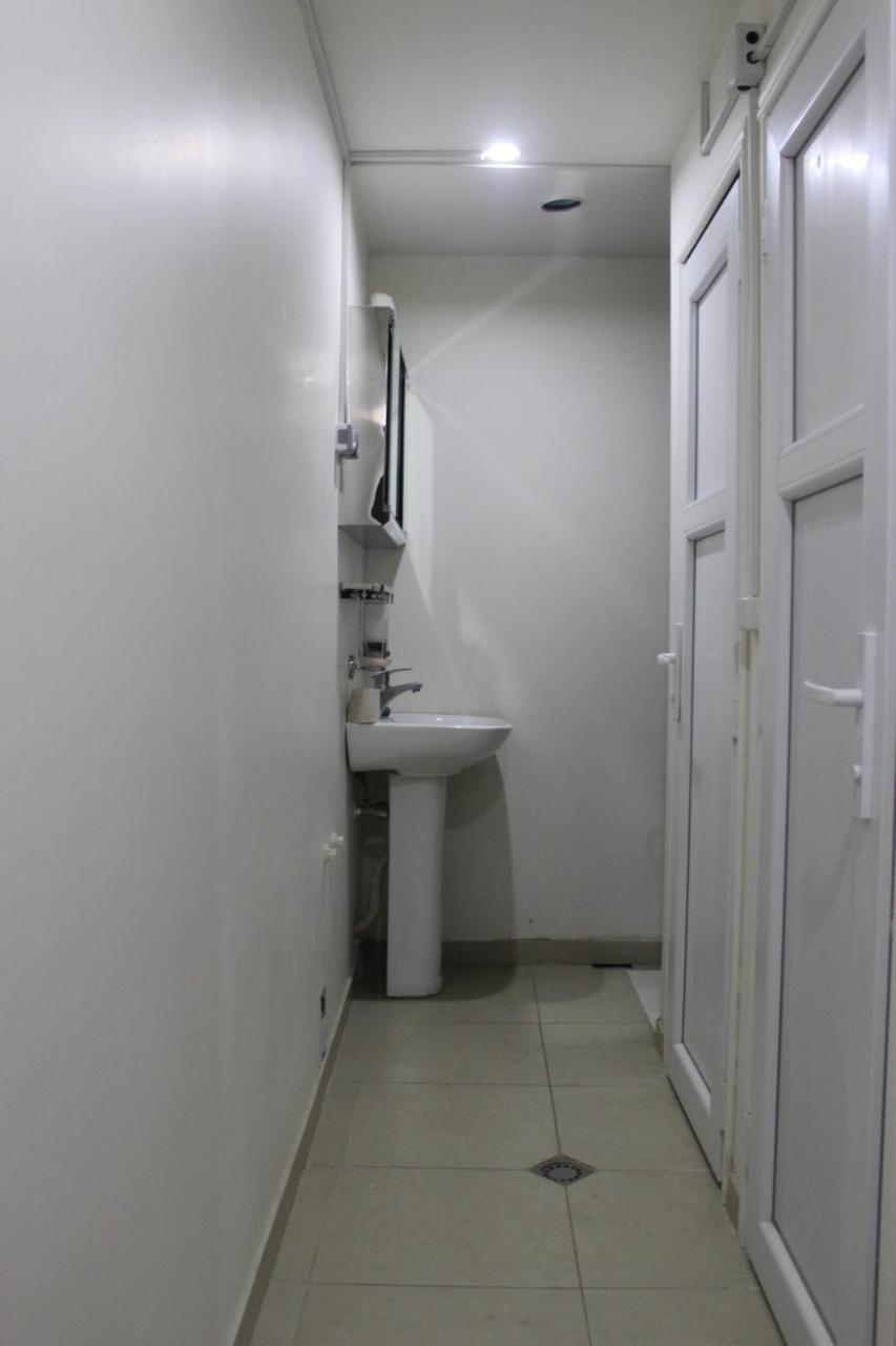 Global Hostel - Marjanishvili Tbilisi ภายนอก รูปภาพ