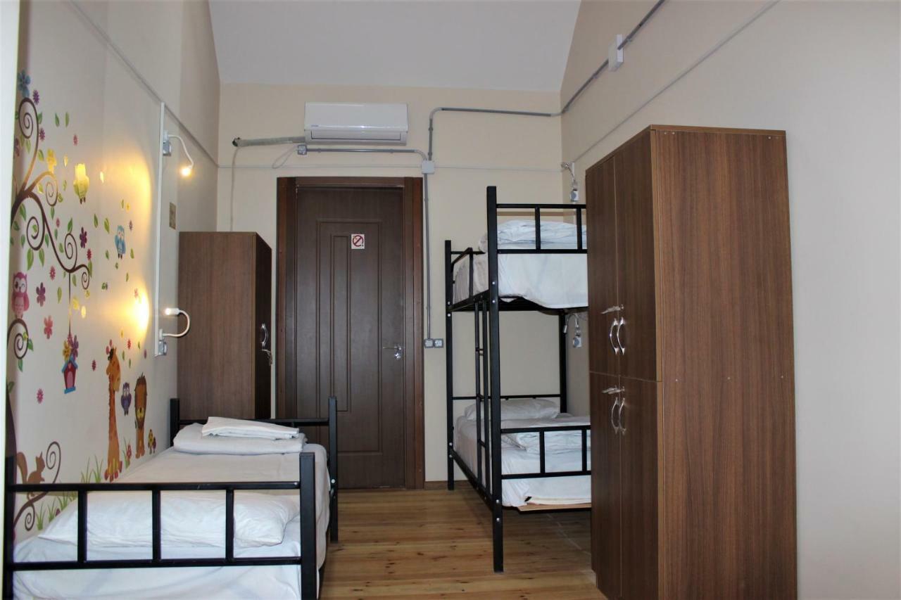 Global Hostel - Marjanishvili Tbilisi ภายนอก รูปภาพ